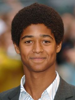 Foto de Alfred Enoch