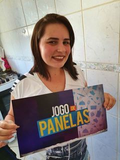 Foto de Paola Matedi (Jogo de Panelas)