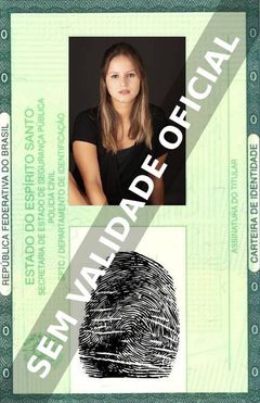 Imagem hipotética representando a carteira de identidade de Beatriz Monteiro