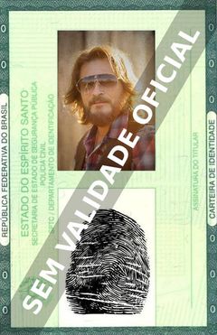 Imagem hipotética representando a carteira de identidade de Douglas Bennett