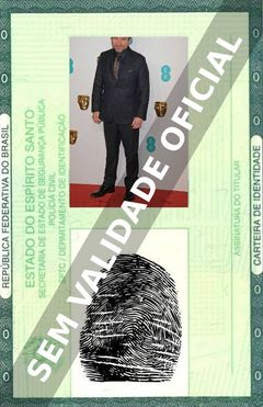 Imagem hipotética representando a carteira de identidade de Eddie Marsan