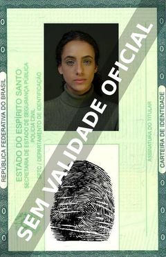 Imagem hipotética representando a carteira de identidade de Ellen Camp