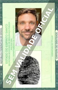 Imagem hipotética representando a carteira de identidade de Érico Rocha
