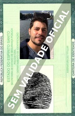 Imagem hipotética representando a carteira de identidade de Evaristo Costa