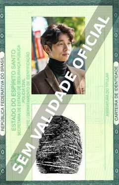 Imagem hipotética representando a carteira de identidade de Gong Yoo