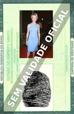 Imagem hipotética representando a carteira de identidade de Iben Hjejle
