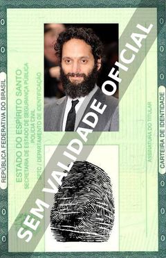 Imagem hipotética representando a carteira de identidade de Jason Mantzoukas
