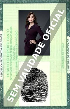 Imagem hipotética representando a carteira de identidade de Julianna Margulies