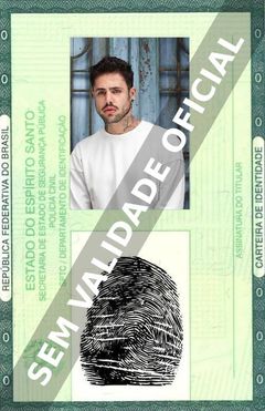 Imagem hipotética representando a carteira de identidade de Leandro Buenno