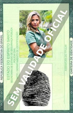 Imagem hipotética representando a carteira de identidade de Luisa Mell