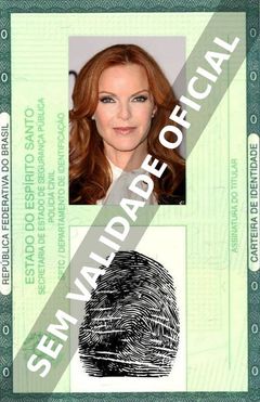 Imagem hipotética representando a carteira de identidade de Marcia Cross