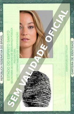 Imagem hipotética representando a carteira de identidade de Maya Booth
