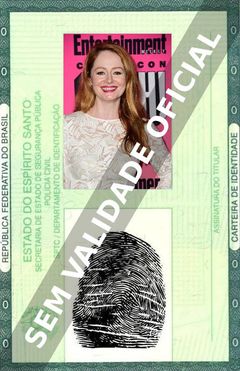 Imagem hipotética representando a carteira de identidade de Miranda Otto