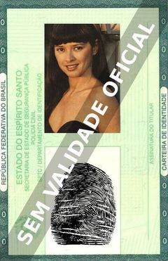 Imagem hipotética representando a carteira de identidade de Myrian Rios