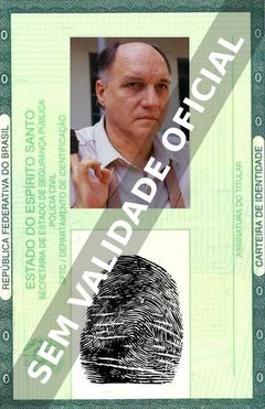 Imagem hipotética representando a carteira de identidade de Nildo Parente