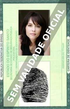 Imagem hipotética representando a carteira de identidade de Olivia Burnette