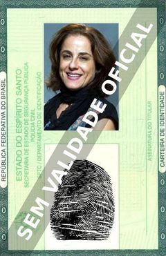 Imagem hipotética representando a carteira de identidade de Soraya Ravenle