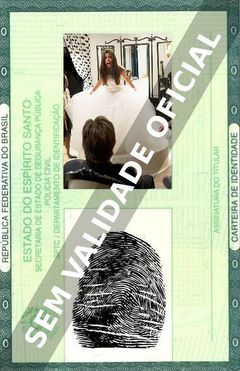 Imagem hipotética representando a carteira de identidade de Stephanie Fantauzzi